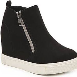 Steve Madden Sneakers